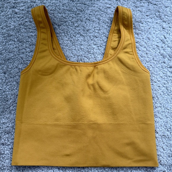 Athleta Tops - Athleta Golden Ribbed Crop Top